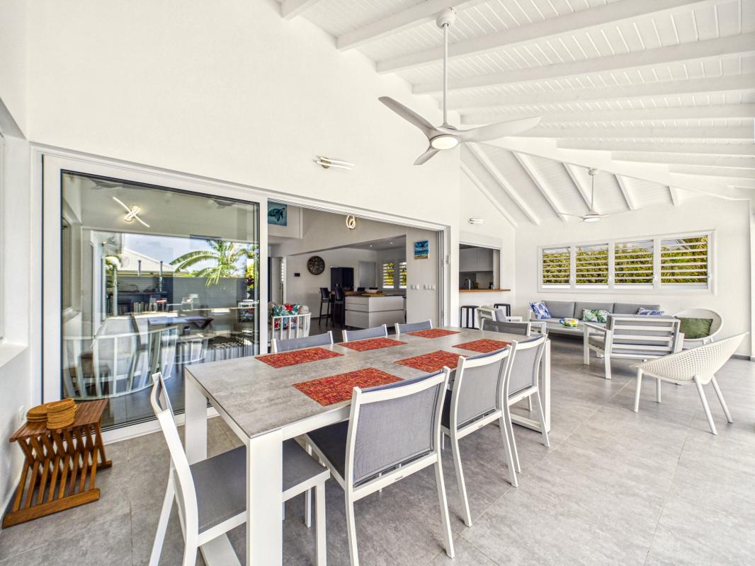 11.Location villa piscine Saint François Guadeloupe_Terrasse